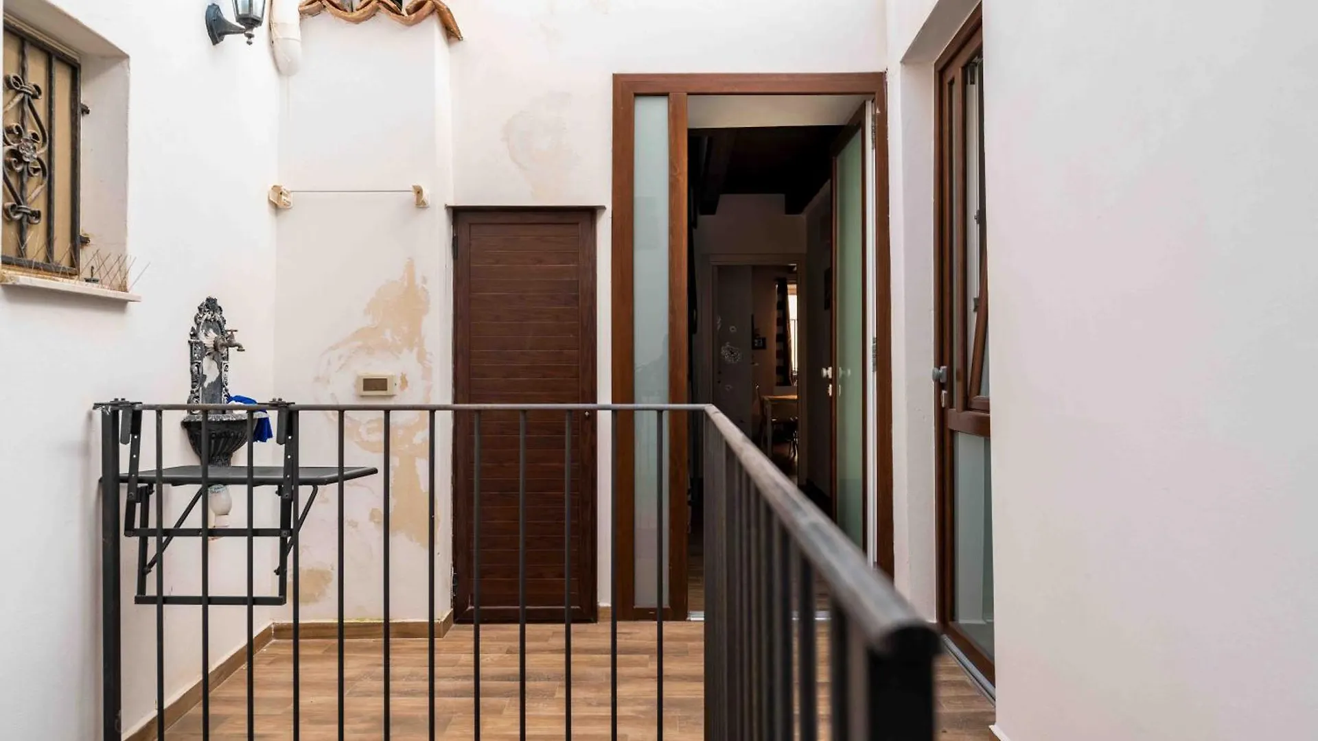 Cefalu Center Apartments