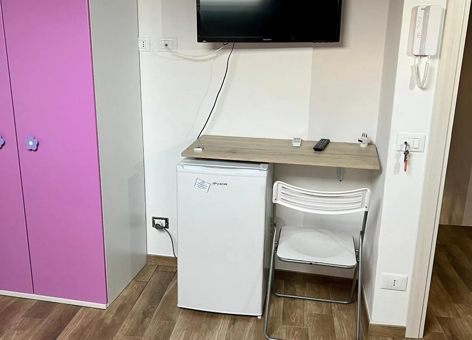 Cefalu Center Apartments Guest house