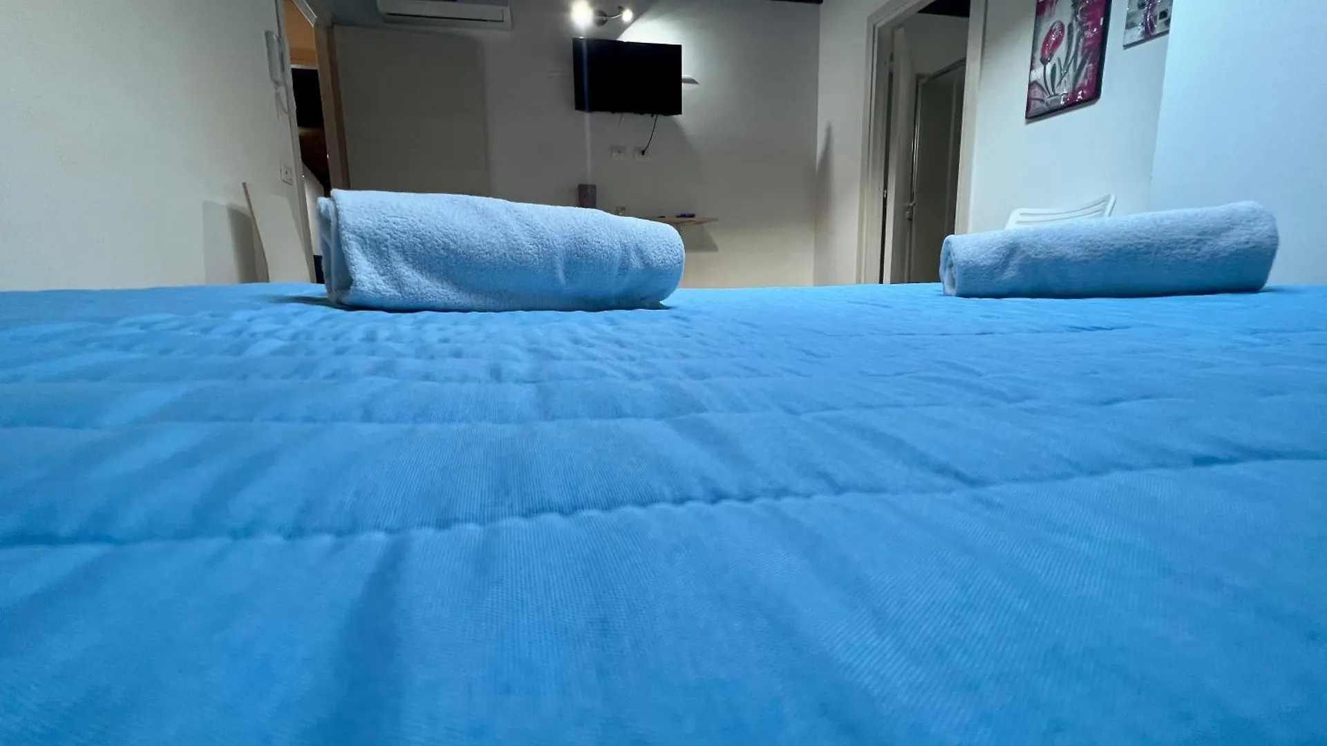 Cefalu Center Apartments Italy