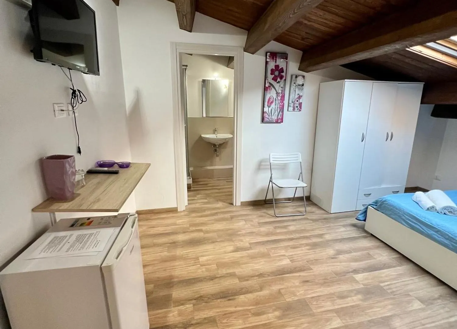Cefalu Center Apartments Italy