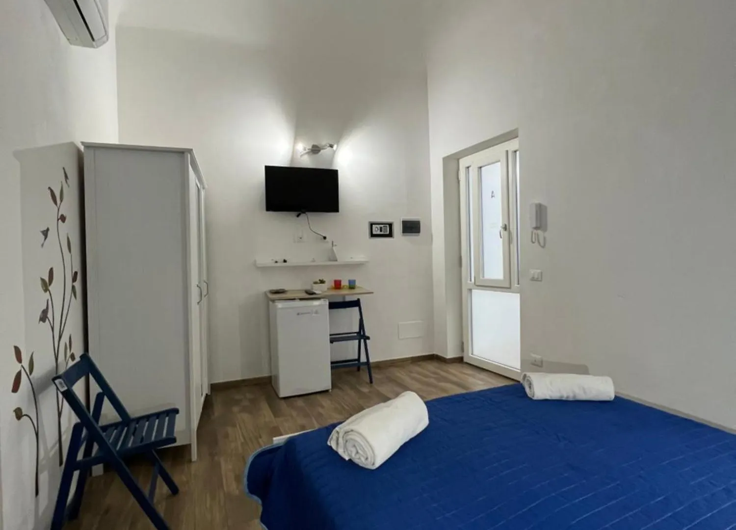 Guest house Cefalu Center Apartments Italy
