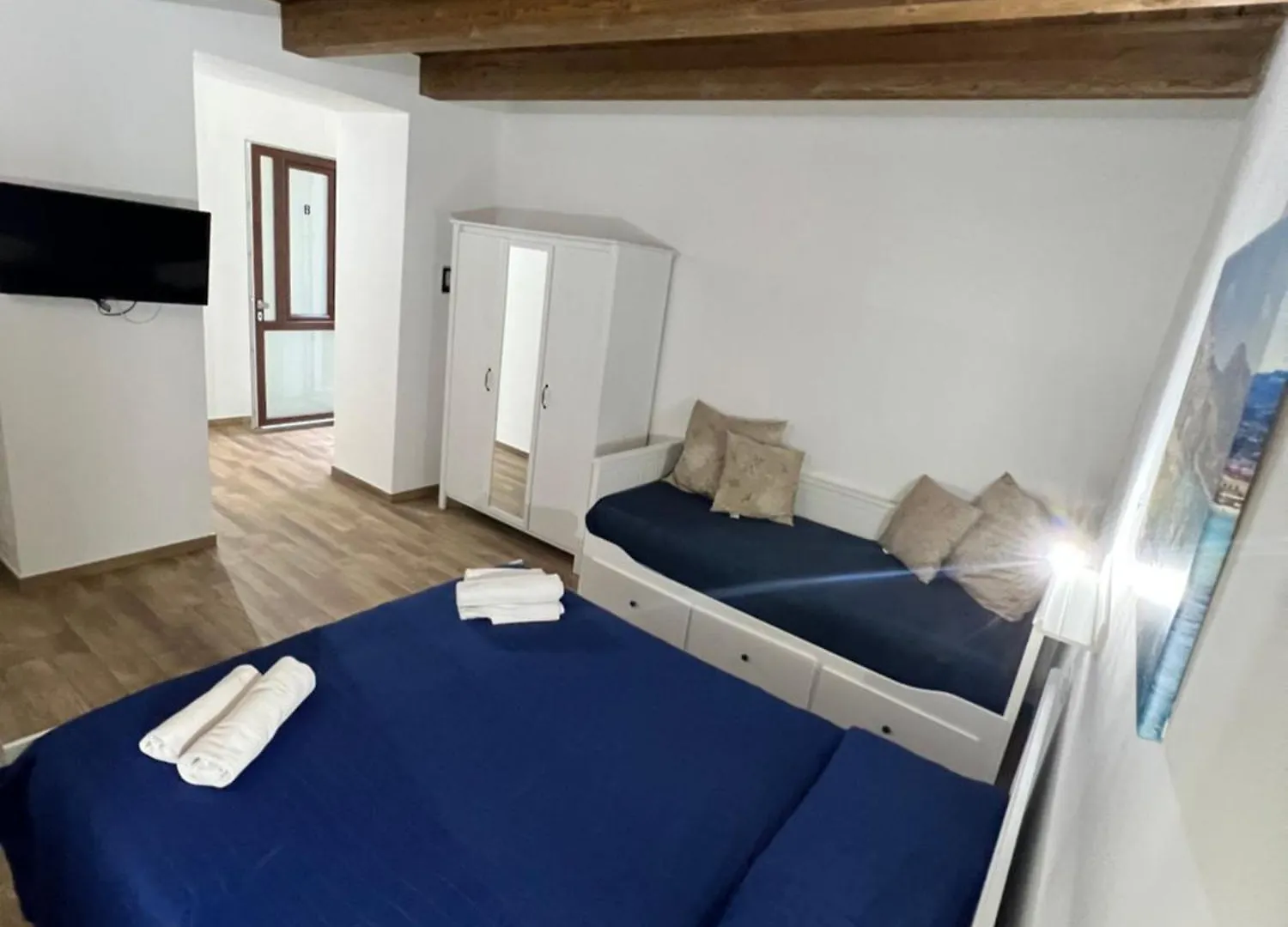 Guest house Cefalu Center Apartments Italy