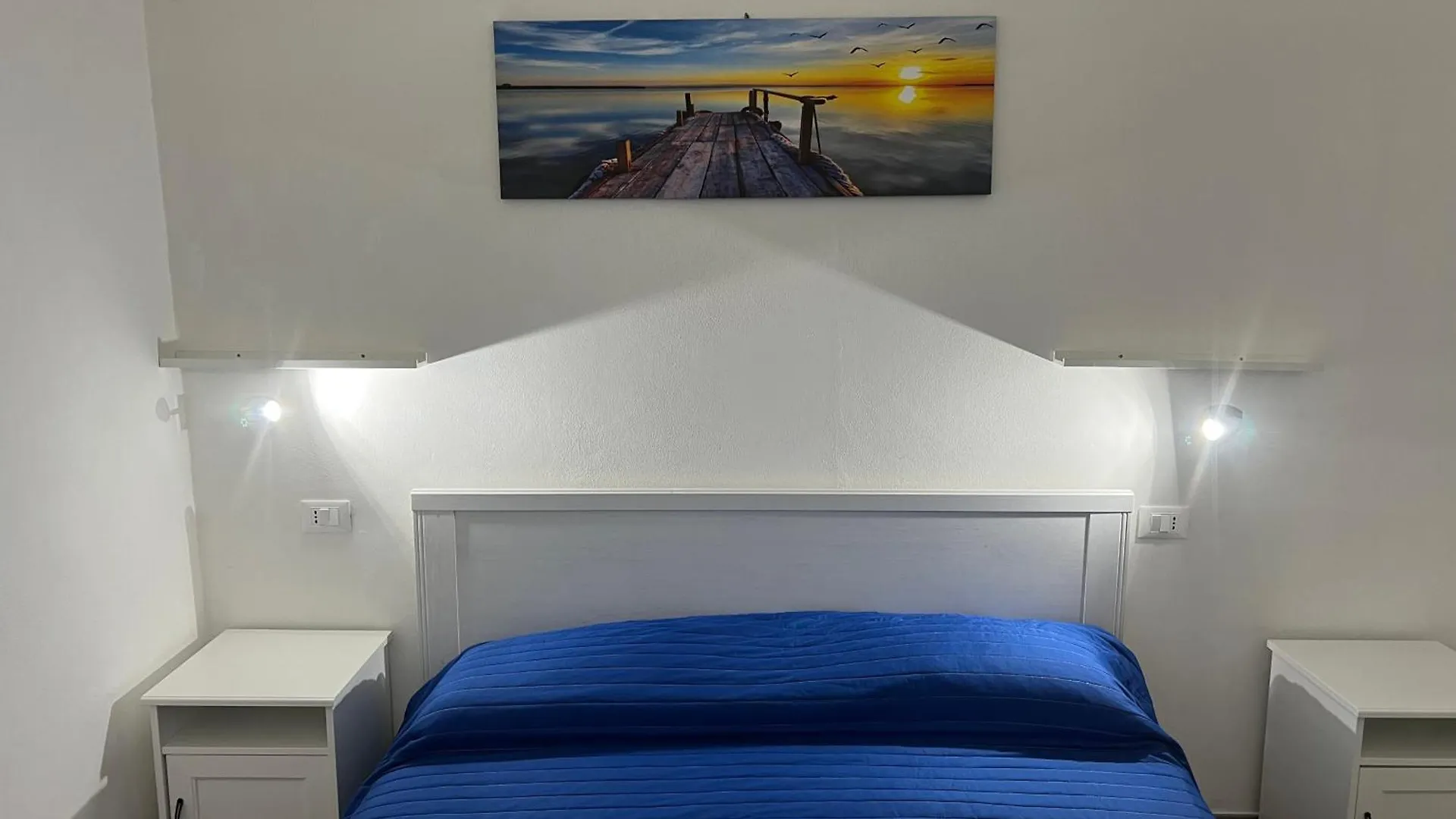 Cefalu Center Apartments Guest house