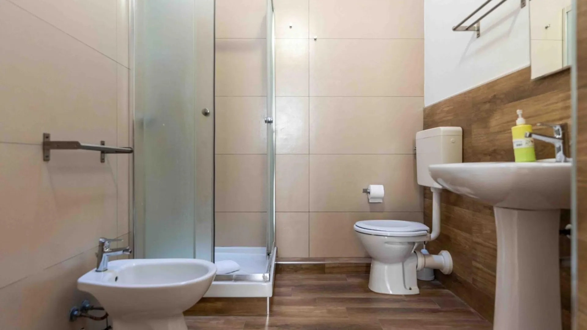 Cefalu Center Apartments